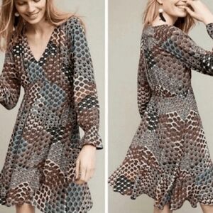 Anthropologie Maeve Monaco Empire Peacock Print Dress. Size: Extra Large.
